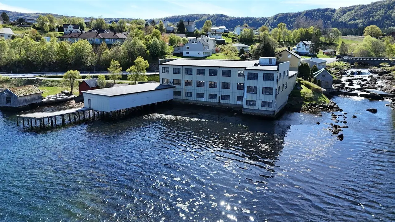 Vatnevegen 186, Vatne