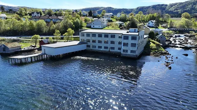 Vatnevegen 186, Vatne
